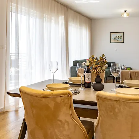 Frane - Maslina And Lavanda Apartmán Makarská